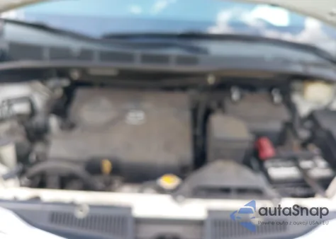 2016 Toyota Sienna Limited Premium 7 Passenger z USA, uszkodzony, nr VIN 5TDYK3DC0GS721350